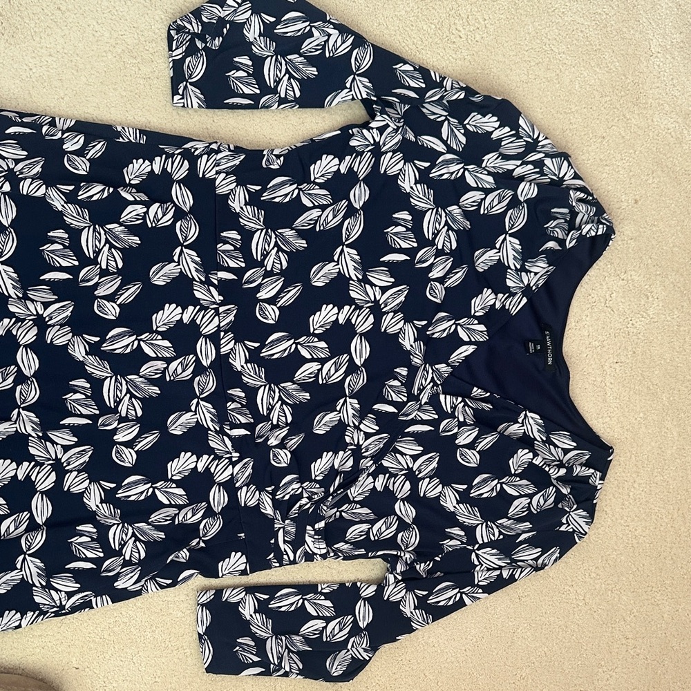 41 Hawthorn Navy and White Leaf Pattern Dress